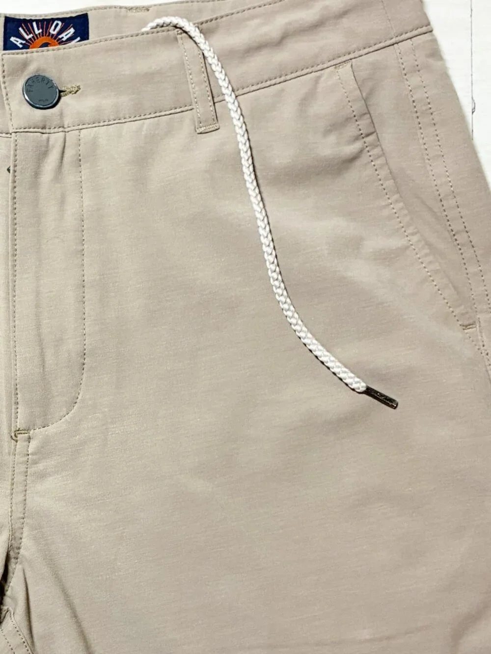 Faherty Men's All Day Hybrid Shorts Kakhi 2.0 Size 30 - Picture 6 of 6